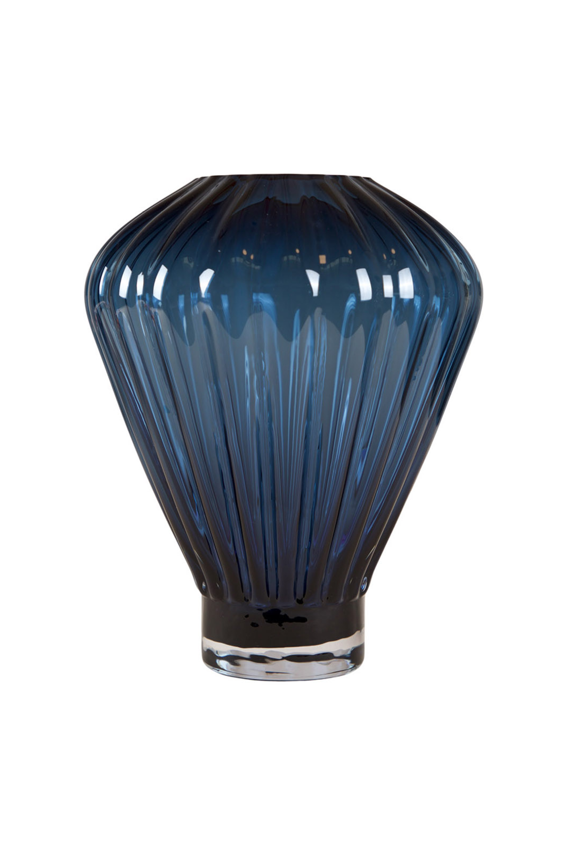 Evelyn vase i blåt glas – Stor, mundblæst og elegant